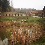 Çiftlik konaklama Malowniczy Zakatek W Dercu *